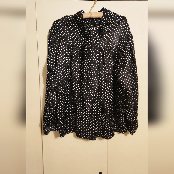 Zara black and white polkadot blouse - Picture 3 of 4